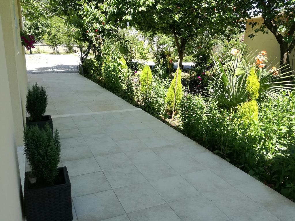 Riverside Guesthouse Pocitelj Exterior foto